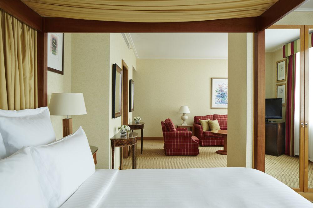 Delta Hotels By Marriott Bexleyheath Eksteriør billede