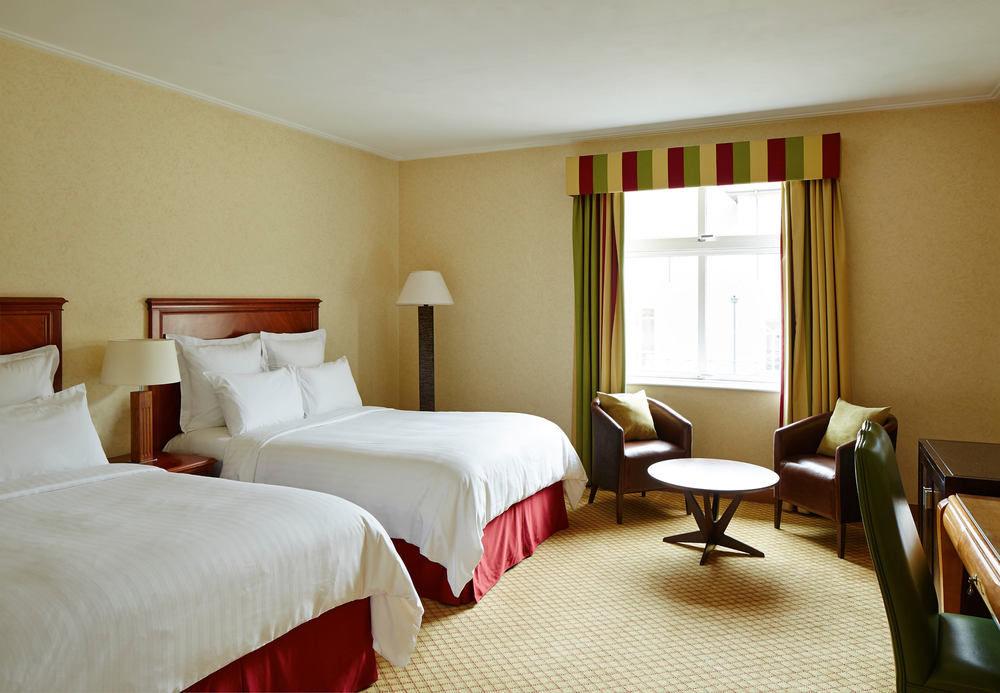 Delta Hotels By Marriott Bexleyheath Eksteriør billede