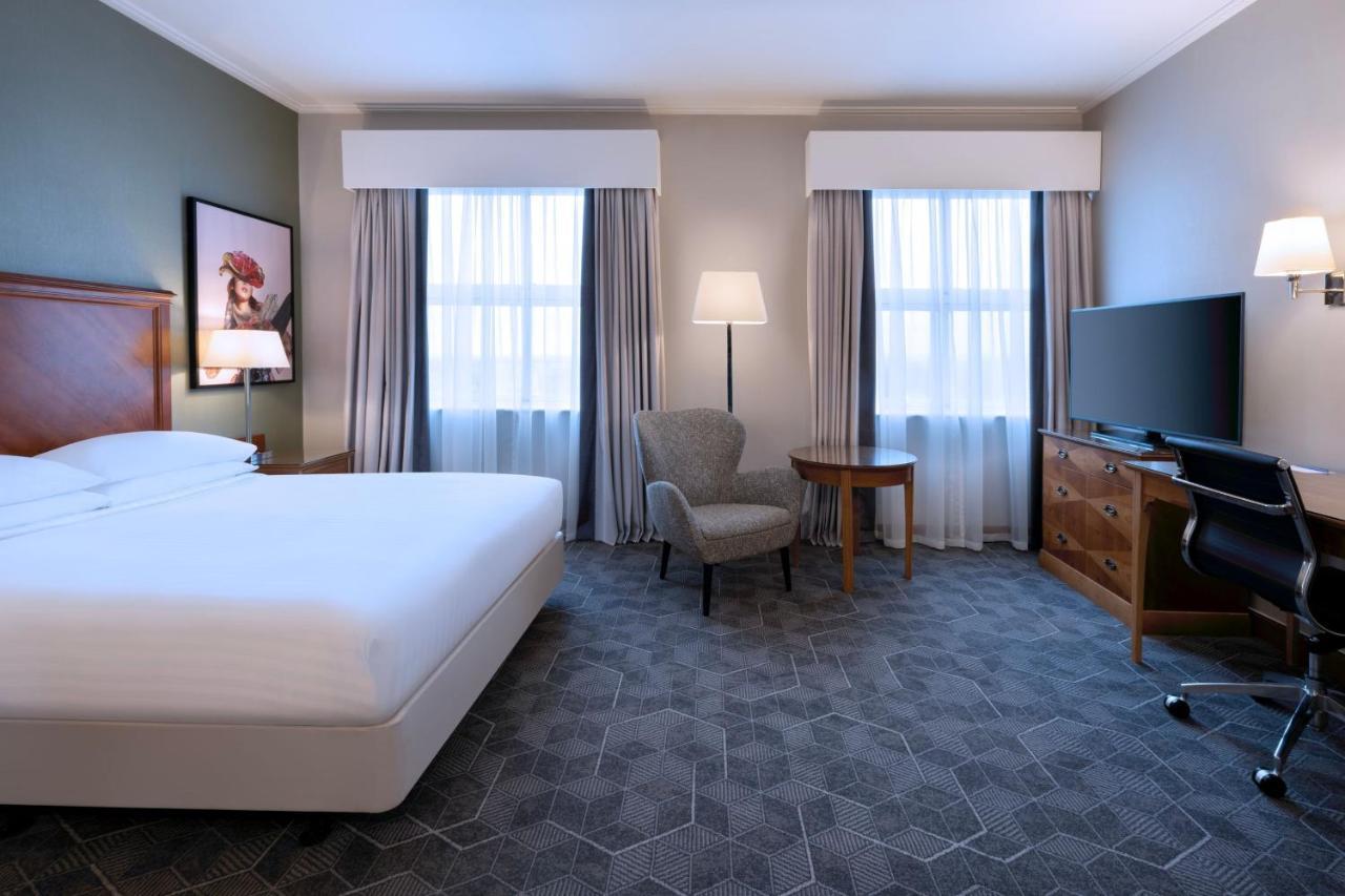 Delta Hotels By Marriott Bexleyheath Eksteriør billede
