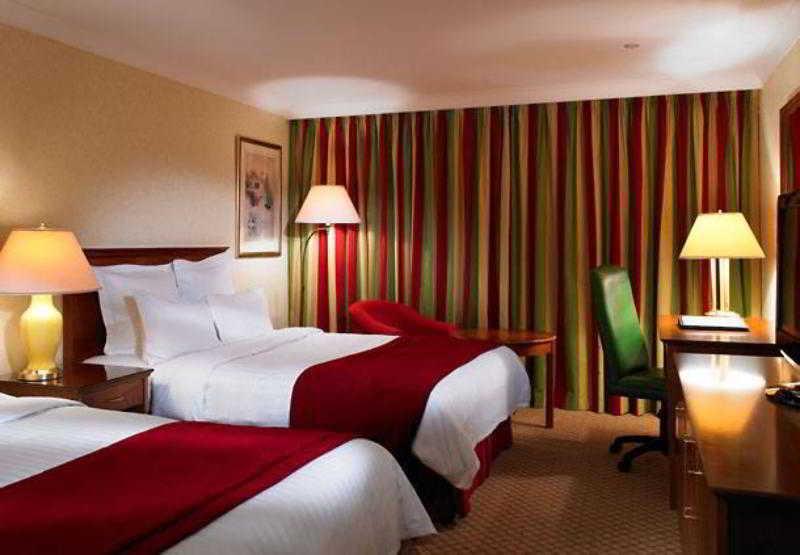 Delta Hotels By Marriott Bexleyheath Eksteriør billede